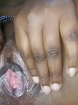 Molatane0 online show from 11.25.25