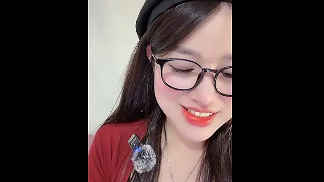 MiCandy-Lovee online show from 11.24.25