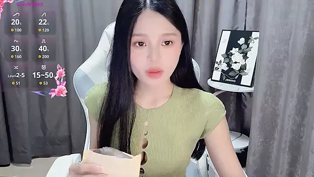 Snapshot of BEGONIA1 chatting on 04.03.26 BEGONIA1 online show from 04.03.26
