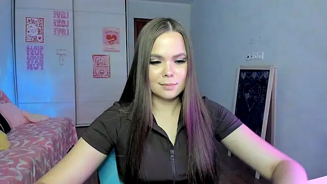 Kira love 81 online show from 05.21.26