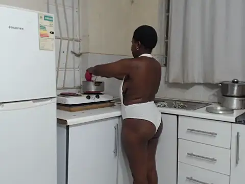 SWEETSEXYBARBIE online show from 11.24.25