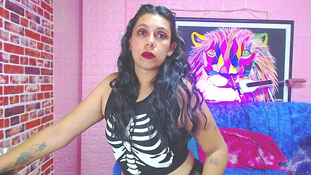 Nyra Rose online show from 12.16.25