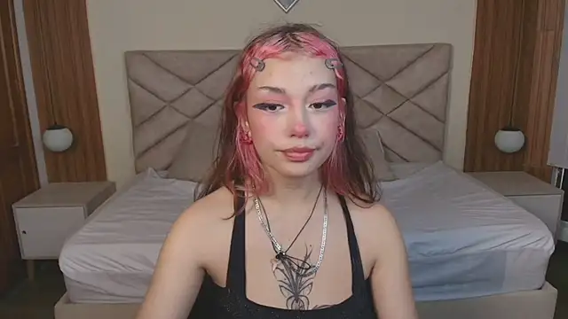 Laracooper  online show from 02.24.26