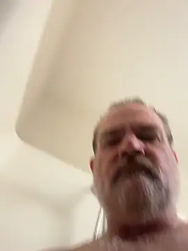 Snapshot of yourdream6969 chatting on 11.15.25 yourdream6969 online show from 11.15.25