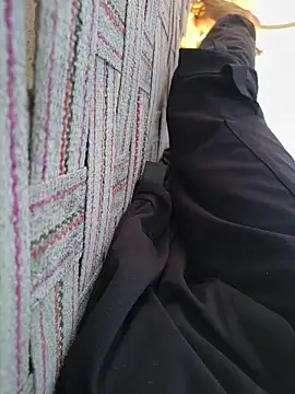 Ritik143jhil online show from 12.20.25