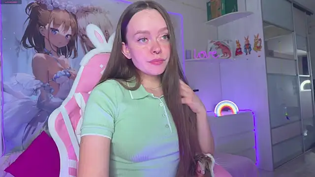 CheekySashaCharm online show from 04.19.26