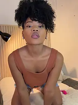 Snapshot of vanestraus chatting on 02.27.26 vanestraus online show from 02.27.26