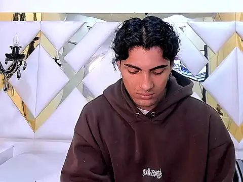 MattFiore online show from 12.16.25