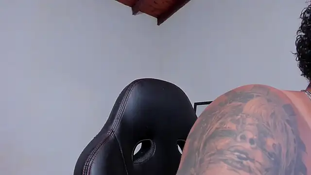 LuigiVitale 1 online show from 03.20.26