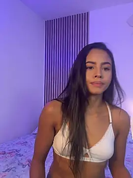 Aghata walker online show from 01.12.26