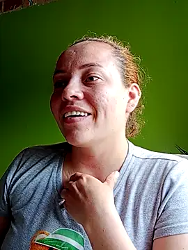 Snapshot of Rouse_hot_ chatting on 02.19.26 Rouse hot online show from 02.19.26