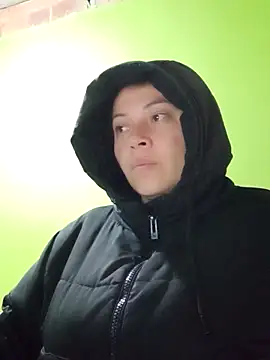 Snapshot of Rouse_hot_ chatting on 02.20.26 Rouse hot online show from 02.20.26