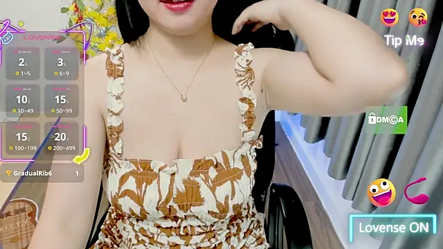 Hali Sweetgirl online show from 04.11.26