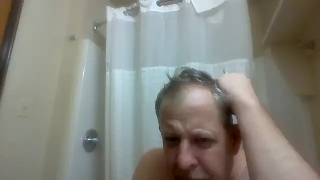 Snapshot of Mikey40wv chatting on 11.24.25 Mikey40wv online show from 11.24.25
