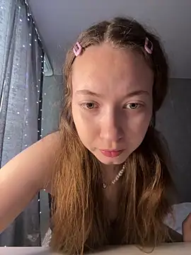 Snapshot of Holy_Poly chatting on 02.17.26 Holy Poly online show from 02.17.26