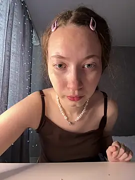 Snapshot of Holy_Poly chatting on 02.24.26 Holy Poly online show from 02.24.26