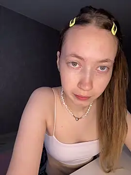 Holy Poly online show from 04.09.26