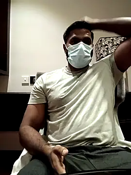 Snapshot of frolicme456 chatting on 11.17.25 frolicme456 online show from 11.17.25