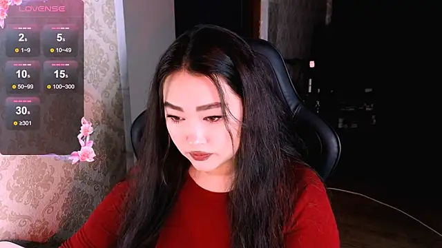 Emma Uilson online show from 04.08.26