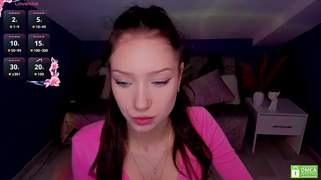 Snapshot of brittbrucker_ chatting on 11.18.25 brittbrucker online show from 11.18.25