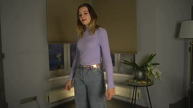 SusyGlines online show from 11.18.25