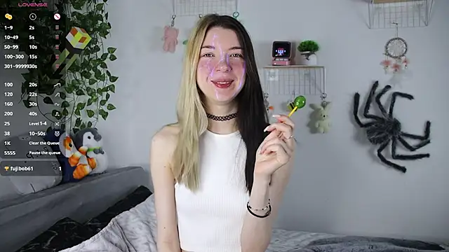 Emmie shy online show from 11.19.25