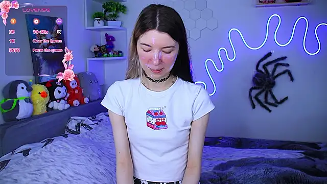 Emmie shy online show from 03.05.26