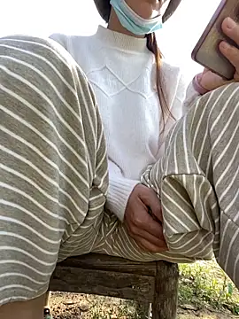 pitty mymi online show from 04.18.26