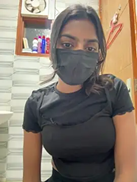 Snapshot of sexyayeshadesi chatting on 05.07.26 sexyayeshadesi online show from 05.07.26