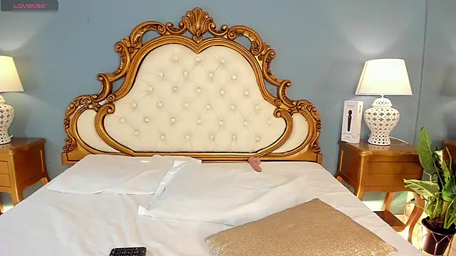 Samantha Bale online show from 04.18.26