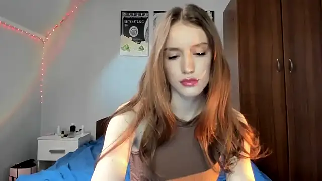 tinyglow online show from 03.18.26