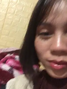 Snapshot of Trangbabylove chatting on 02.21.26 Trangbabylove online show from 02.21.26