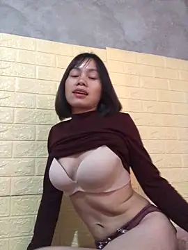 Trangbabylove online show from 03.17.26