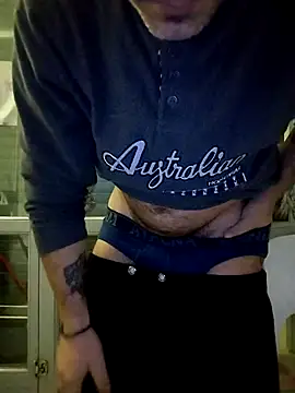 Snapshot of platone09 chatting on 11.02.25 platone09 online show from 11.02.25