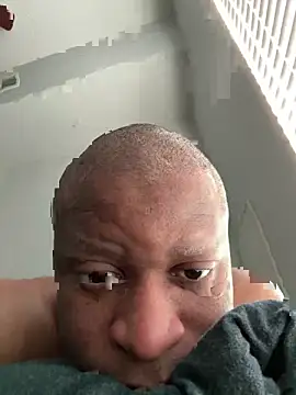 Snapshot of shortncummin chatting on 11.14.25 shortncummin online show from 11.14.25