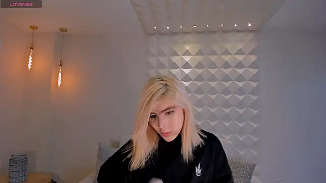 CarlaBrunni online show from 01.10.26