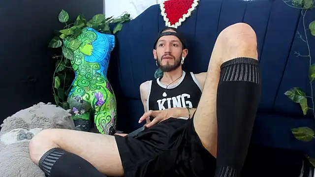 AngelDamianArt online show from 11.26.25