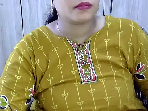 Snapshot of Muskan_Jha chatting on 03.25.26 Muskan Jha online show from 03.25.26