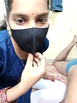 Desi Hot Queen online show from 11.19.25