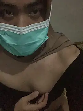 yuliabirdiantie1 online show from 11.25.25