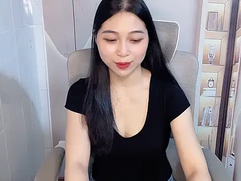 Lousii online show from 04.12.26