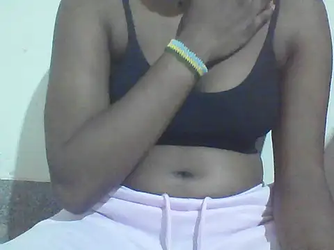 StormzyLeila online show from 11.21.25