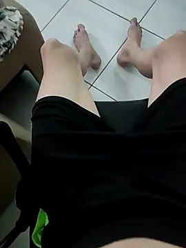 bnnzin online show from 11.28.25