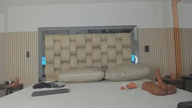 noah pariss online show from 03.05.26