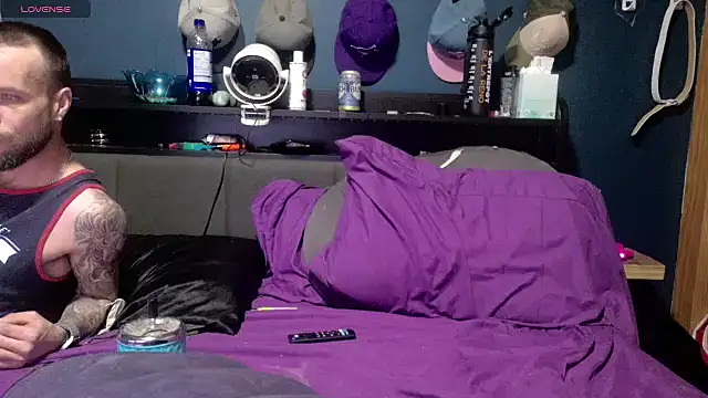 lovecoupleqc online show from 04.14.26