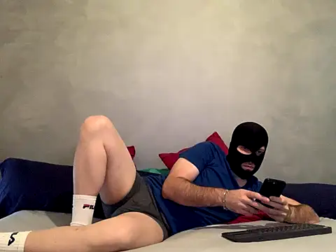 PlayWithMe95 online show from 11.19.25