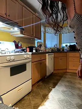 tsashelayamylynzy online show from 11.17.25