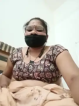 Snapshot of Menka_cut34 chatting on 06.16.26 Menka cut34 online show from 06.16.26