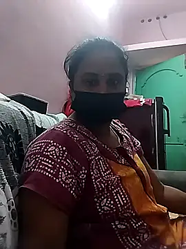 Snapshot of Tamil_devagi chatting on 11.17.25 Tamil devagi online show from 11.17.25