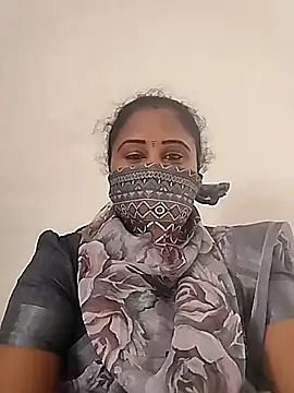 Snapshot of Tamil_devagi chatting on 11.18.25 Tamil devagi online show from 11.18.25